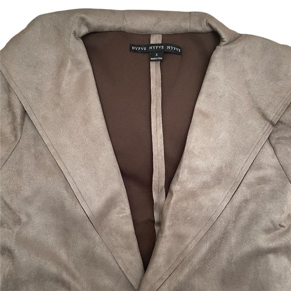 HYFVE WOMENS MUSHROOM/BEIGE LONG SLEEVE FAUX SUEDE JACKET W/HOOD W/POCKETS - - Picture 8 of 10